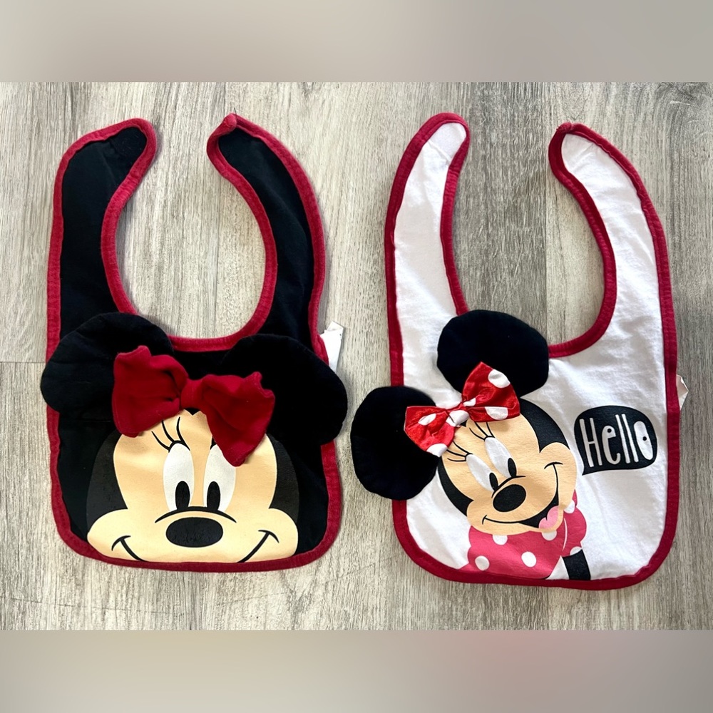 Disney Baby Minnie Mouse Bib